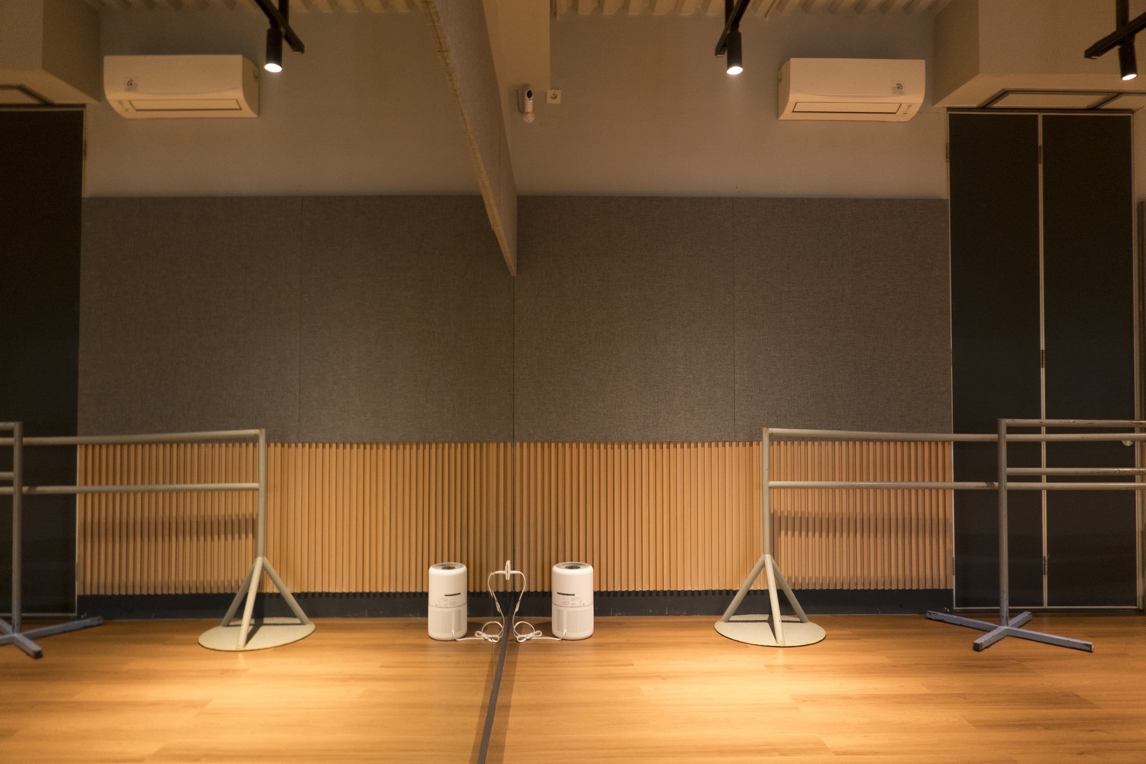 Studio features