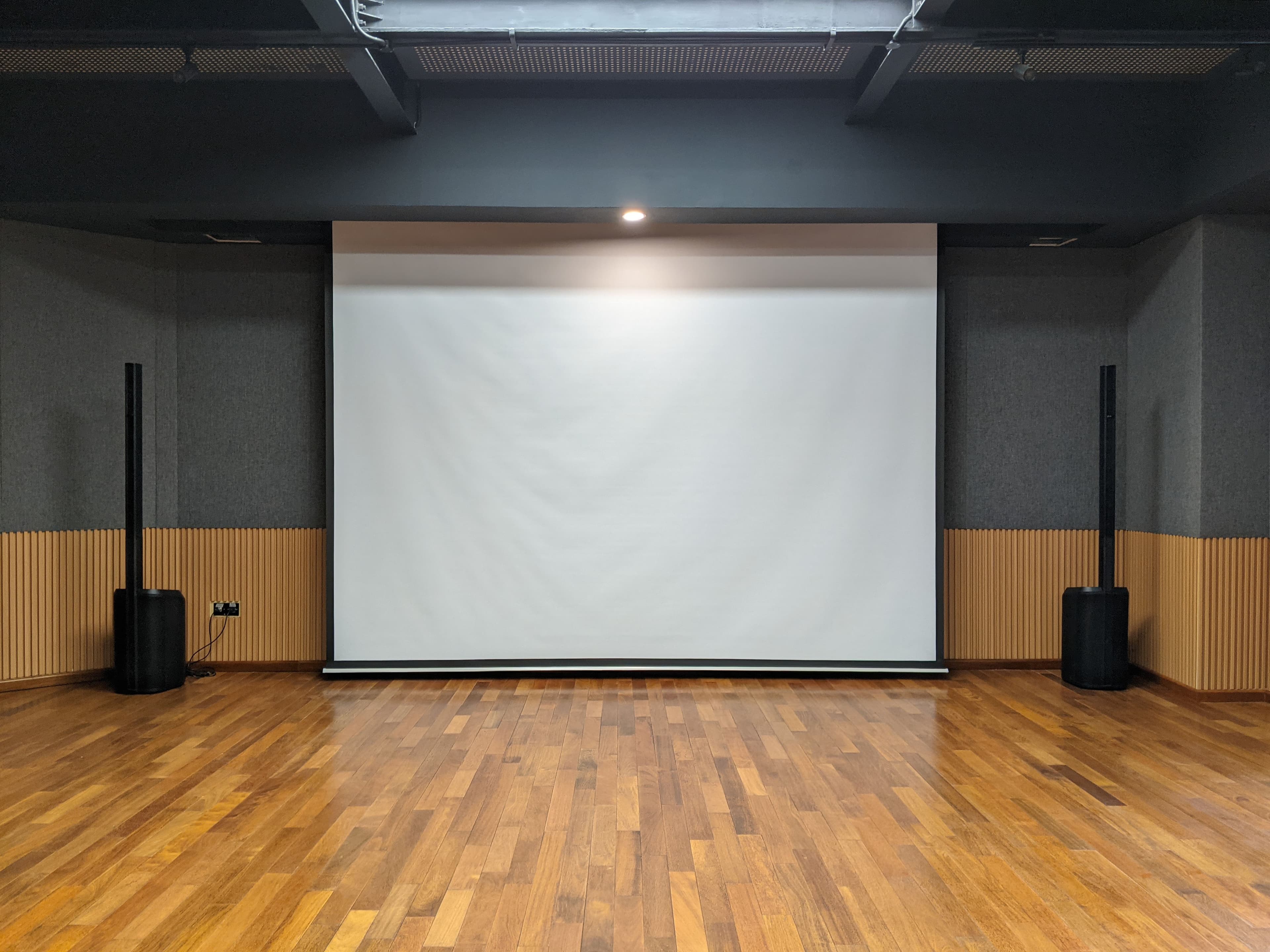 Studio features